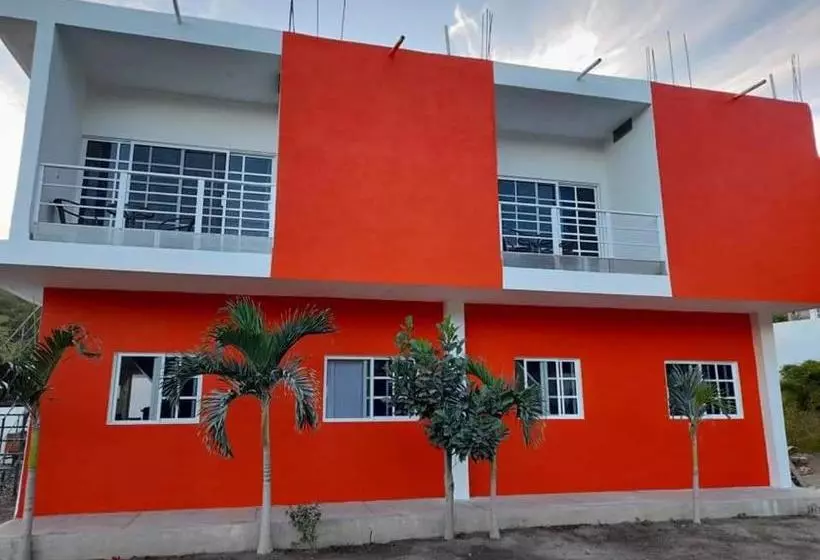 Hotelli Y Bungalows Bugambilias