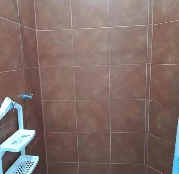 Hotelli Y Bungalows Bugambilias