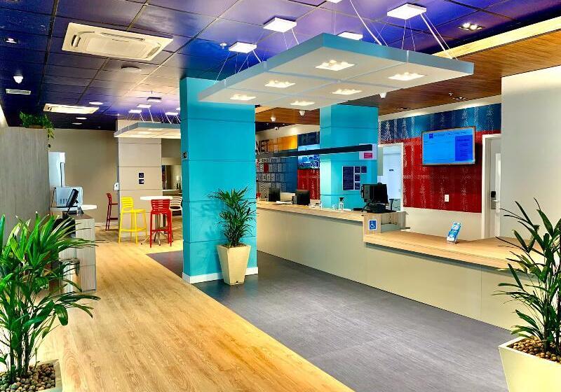 ホテル Ibis Budget Maceió Pajuçara