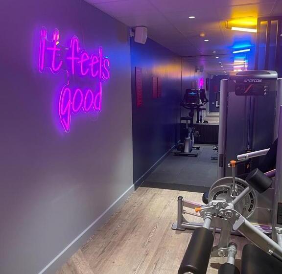 Leonardo Hotel Chester