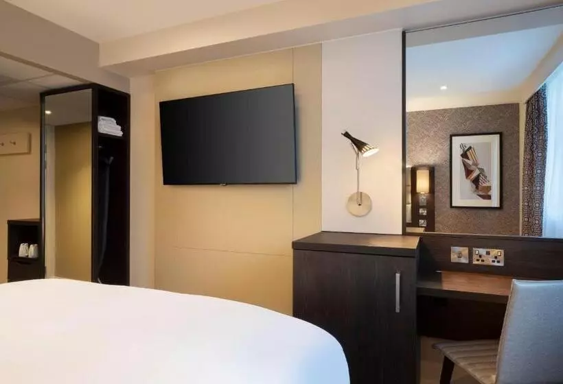 Leonardo Hotel Chester