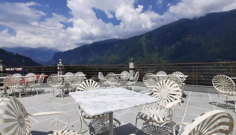 فندق Mastiff Xanadu