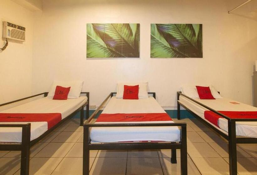 هتل Reddoorz At Crowne One Condo