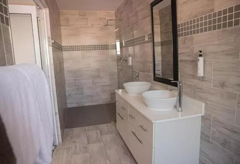 پانسیون Gletwyn Boutique Guesthouse