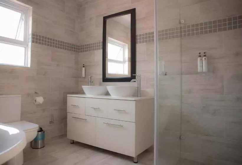 پانسیون Gletwyn Boutique Guesthouse