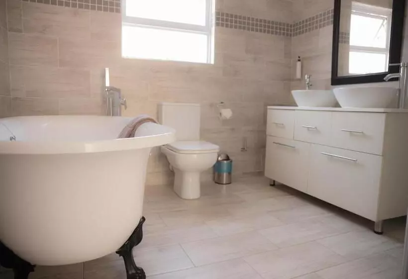 پانسیون Gletwyn Boutique Guesthouse