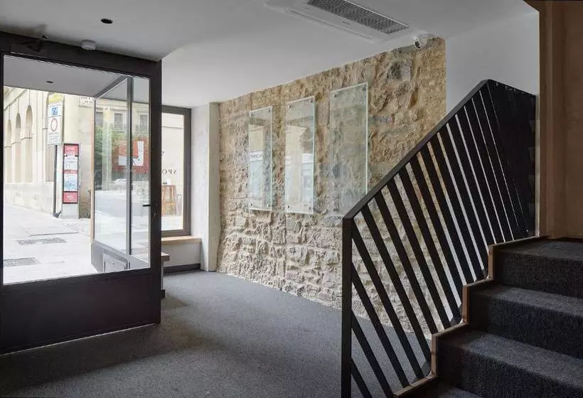 Majatalo Hostal Espoz Y Mina