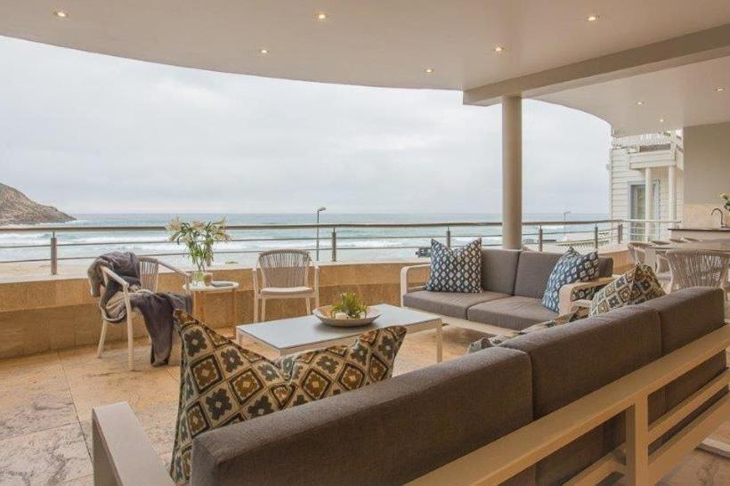 بنسيون Room In Guest Room   Charming Room With A Sea View