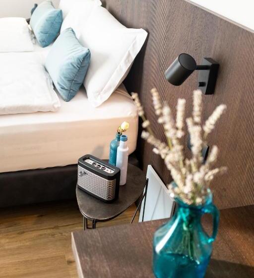 بنسيون Vistalago Torbole