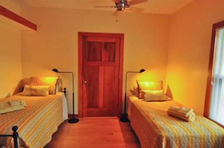 Baxter House Bed & Breakfast And Apartment