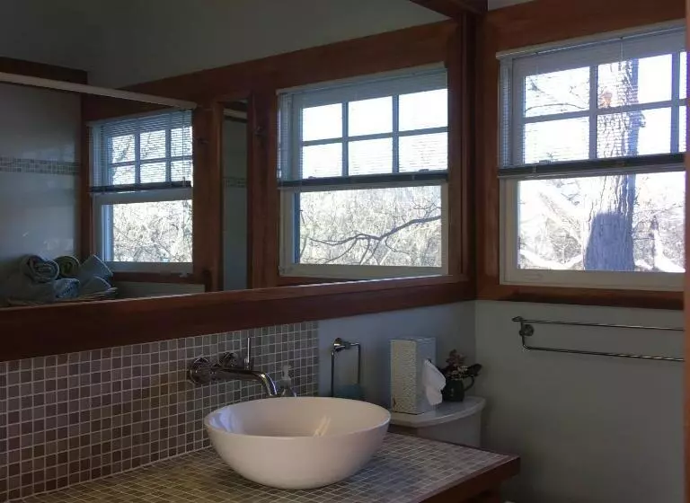 Baxter House Bed & Breakfast And Apartment