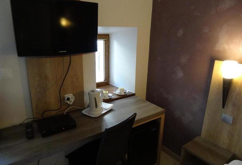 Bed and Breakfast La Vieille Tour