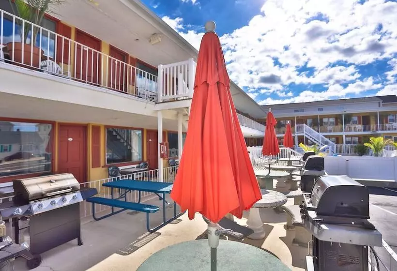 Harbor Mist Family Motel