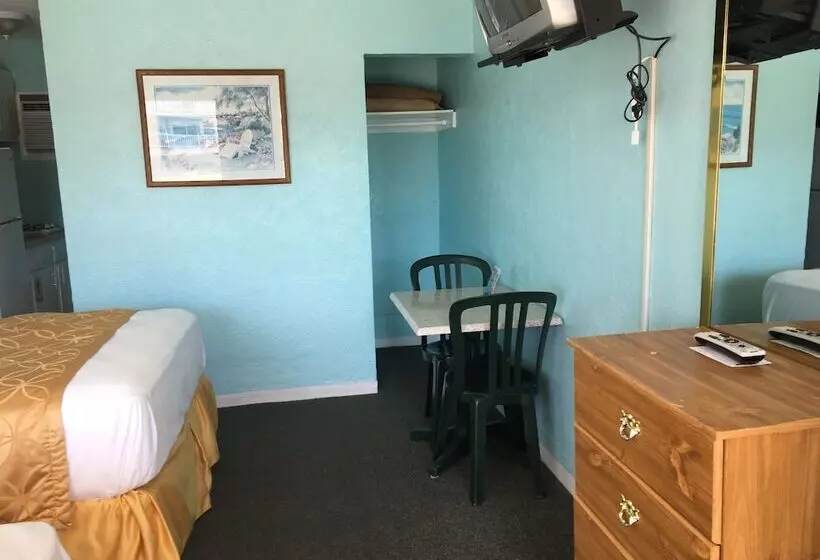 Harbor Mist Family Motel