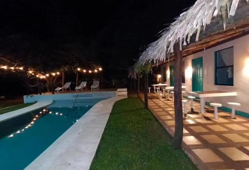 Hotelli Bungalows Marbella Costa Esmeralda