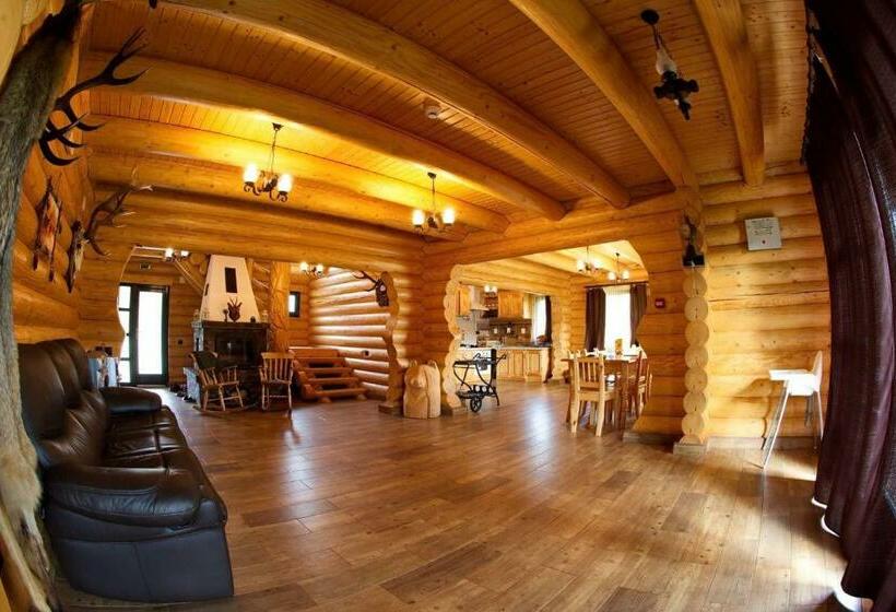 בית מלון כפרי Casa Pădurarului