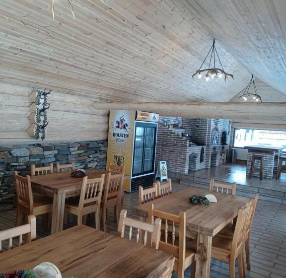 בית מלון כפרי Casa Pădurarului