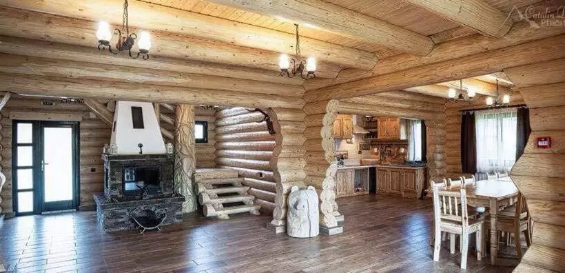 هتل Casa Pădurarului