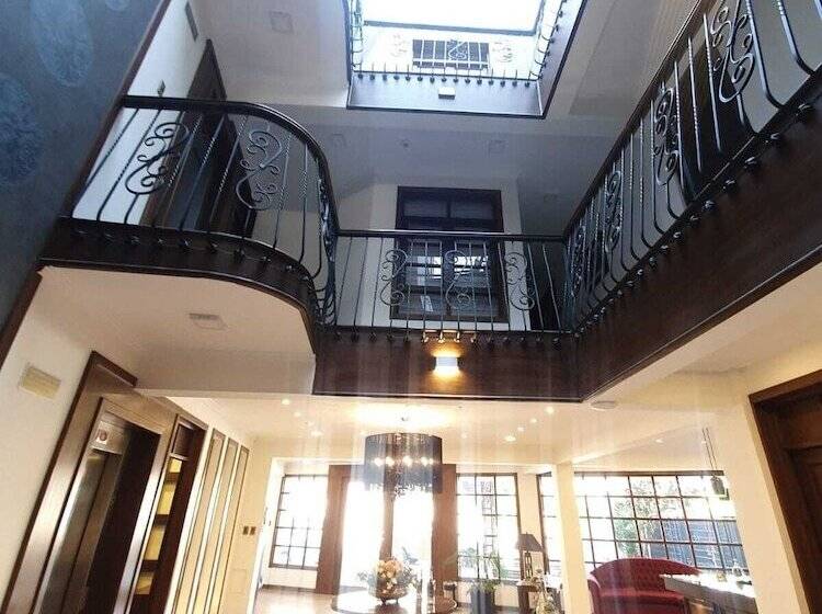 Domani Hotel Boutique