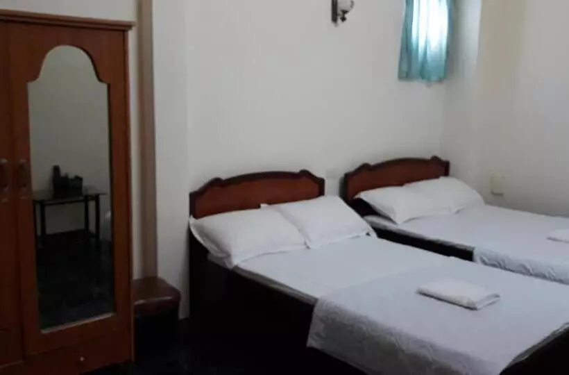 هتل Khách Sạn Duy Hoàng