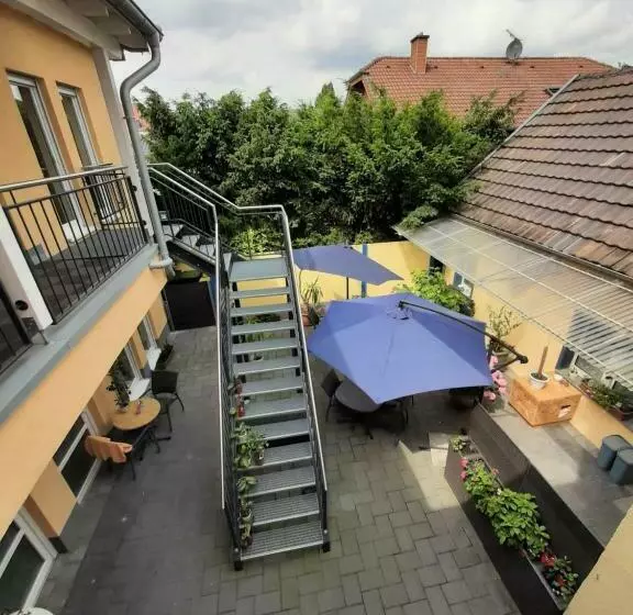 Hotelli Landhaus Effeld