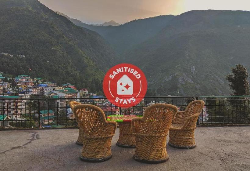 Hotelli Oyo 60523 The Nirvana