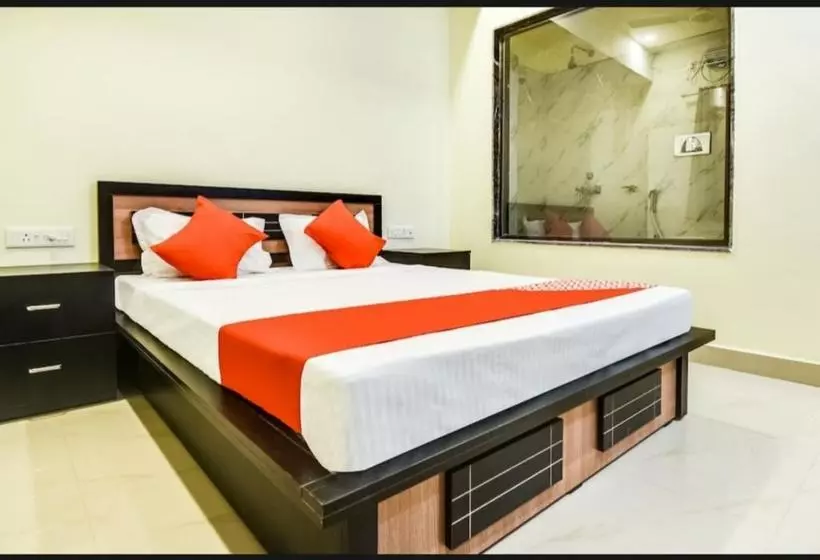 Hotelli Silver Key Suites