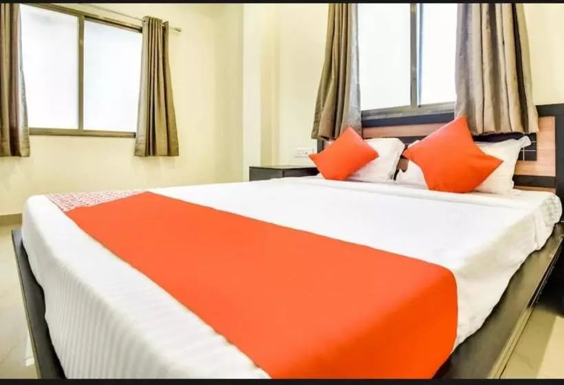 Hotelli Silver Key Suites