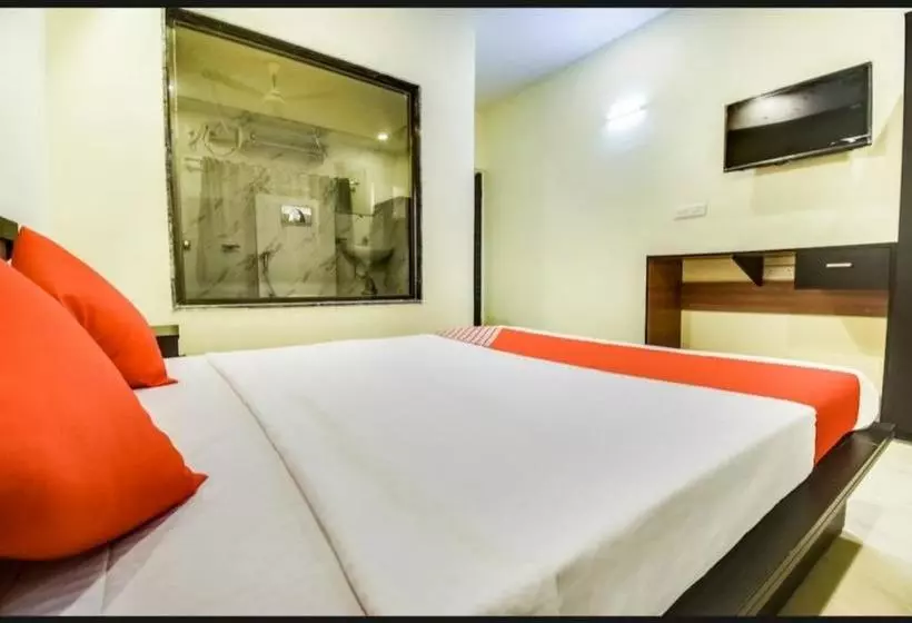 Hotelli Silver Key Suites