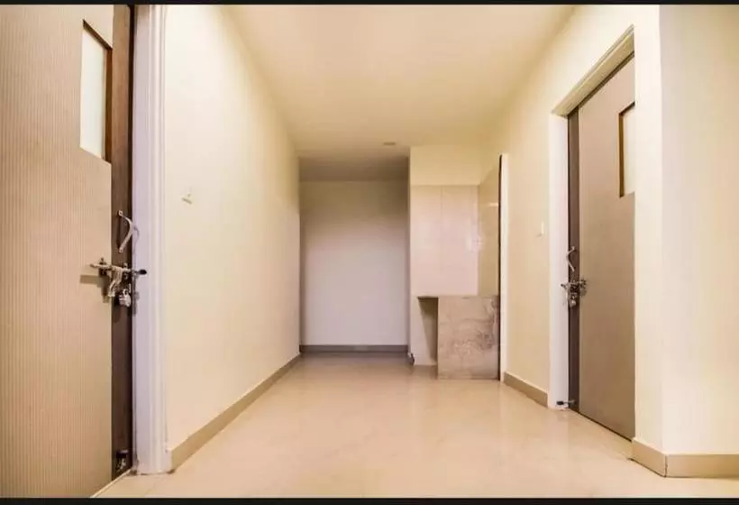 Hotelli Silver Key Suites