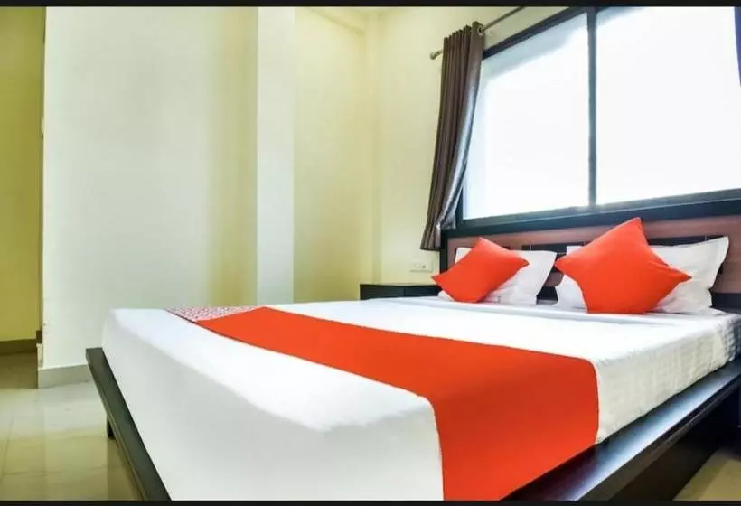 Hotelli Silver Key Suites