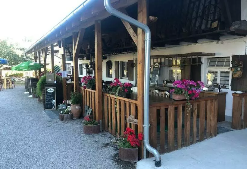 Majatalo Linde Oberachern