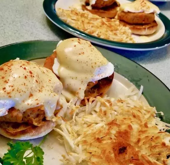 Alaska House Of Jade Bed And Breakfast