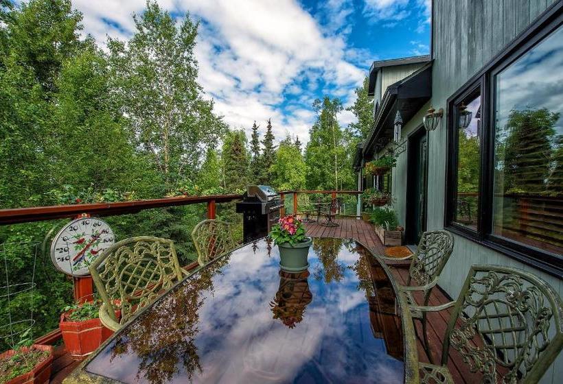 Alaska House Of Jade Bed And Breakfast