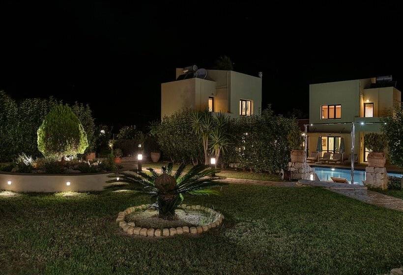 Daphnis Villas