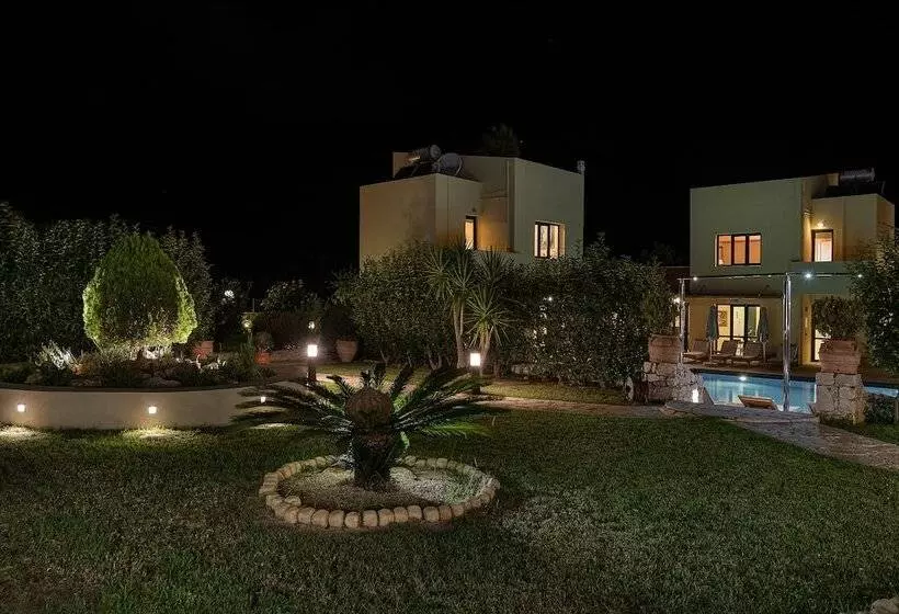 Daphnis Villas