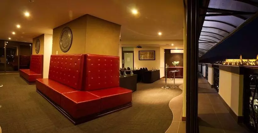 Отель 224 & Apartments