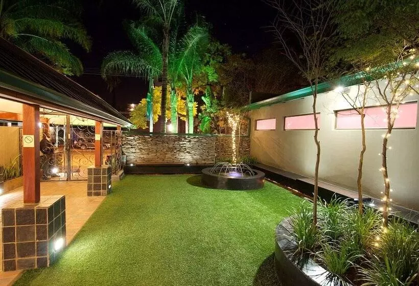 Отель 224 & Apartments