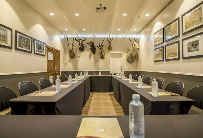 Отель 224 & Apartments