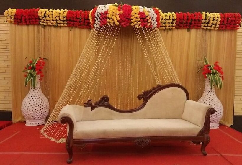 בית מלון כפרי Arya Palace