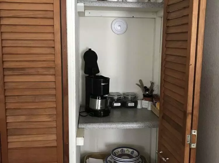 酒店 Backyard Garden Oasis