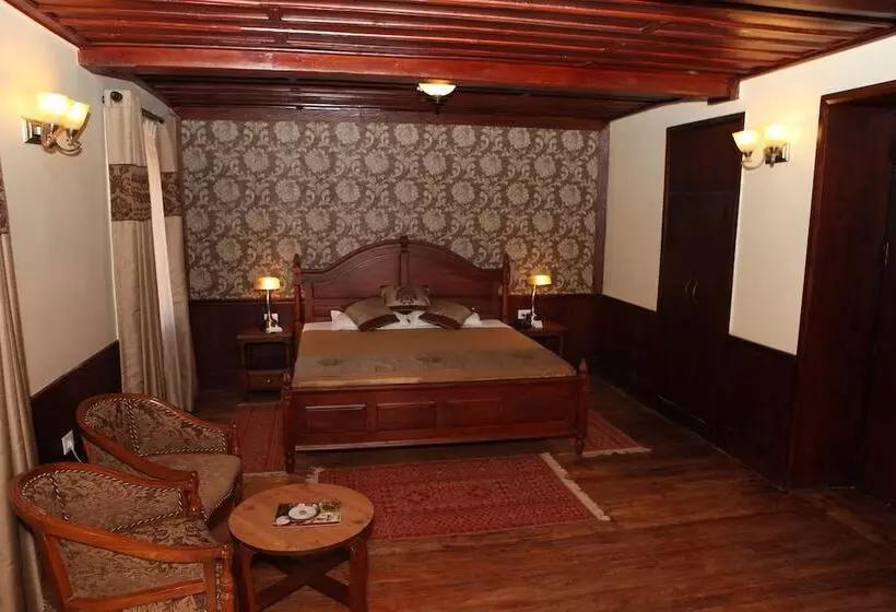 هتل Chevron Fairhavens