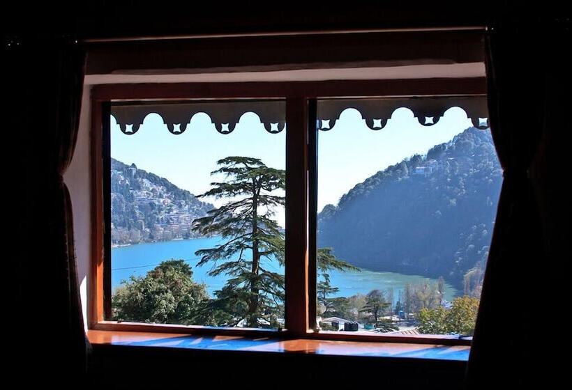 هتل Chevron Fairhavens