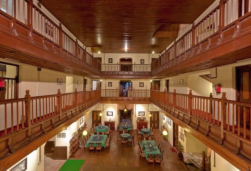 هتل Chevron Fairhavens