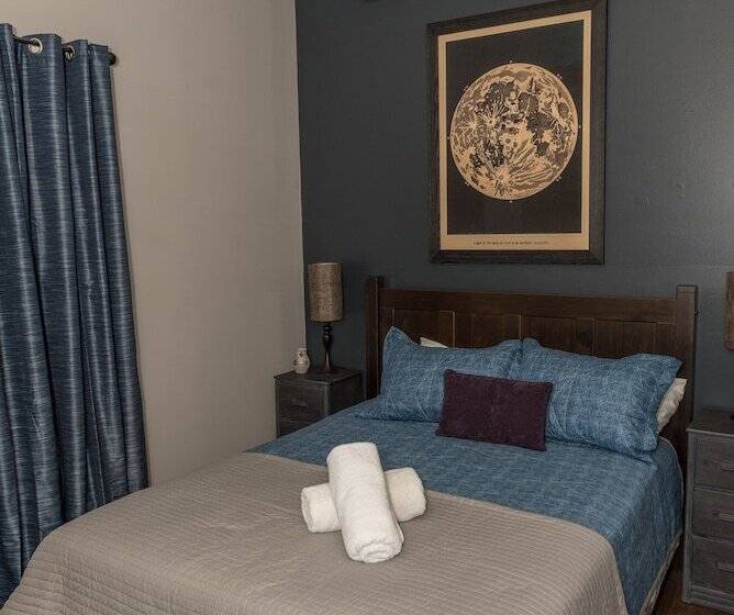 ホテル Creekside Inn