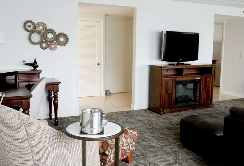 Doubletree By Hilton Hotel Charlottesville