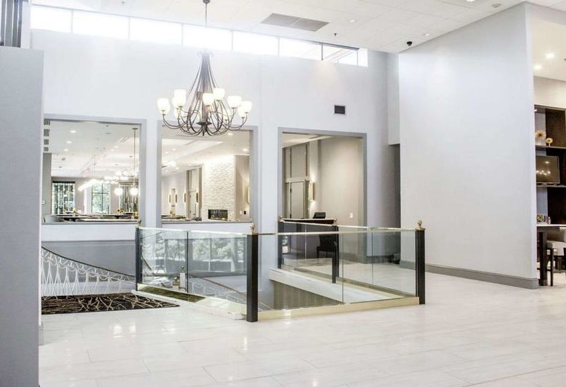 Doubletree By Hilton Hotel Charlottesville