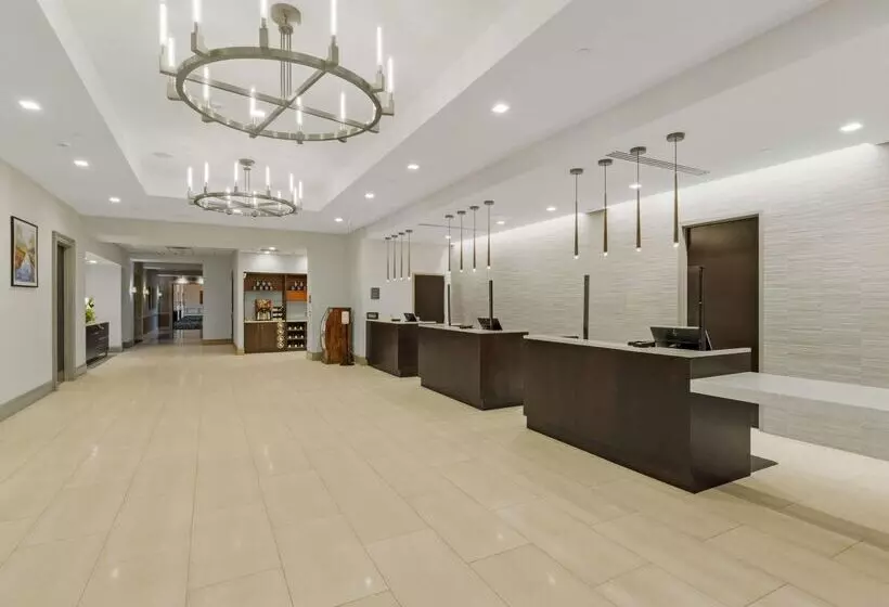 Doubletree By Hilton Hotel Charlottesville