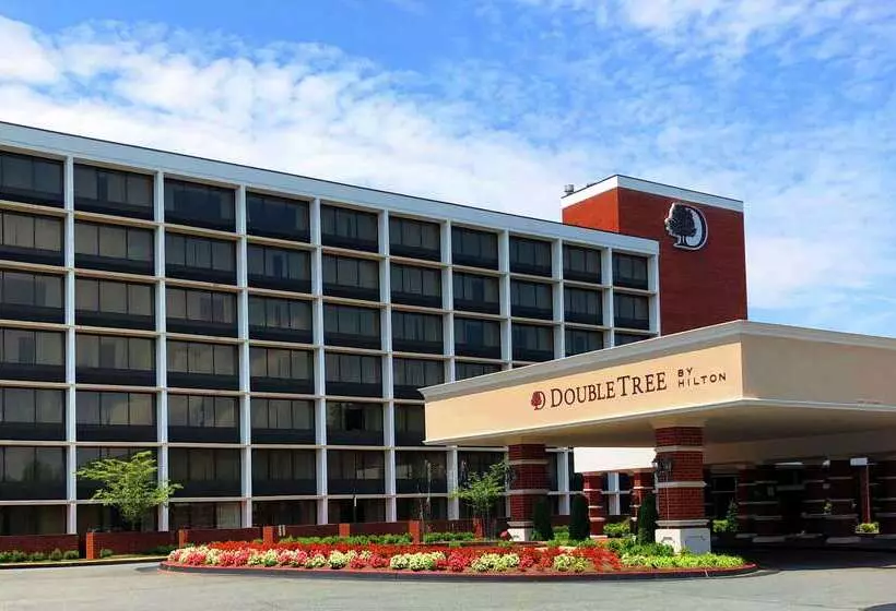 Doubletree By Hilton Hotel Charlottesville
