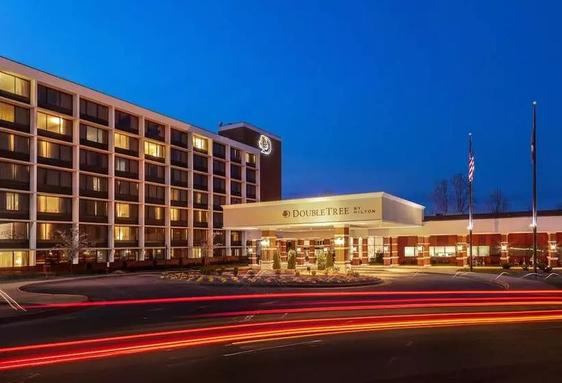 Doubletree By Hilton Hotel Charlottesville